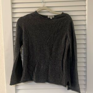 Neiman Marcus 100% cashmere sweater